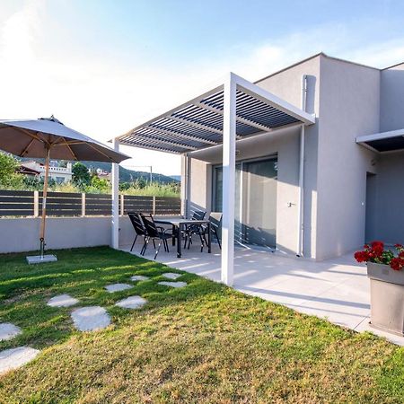 Ag Luxury Villas, Iraklitsa Nea Iraklitsa Esterno foto