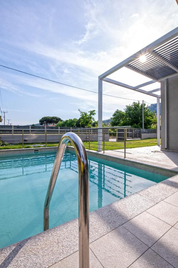 Ag Luxury Villas, Iraklitsa Nea Iraklitsa Esterno foto